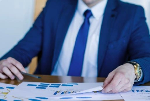 Internal compliance controls for operational and financial processes